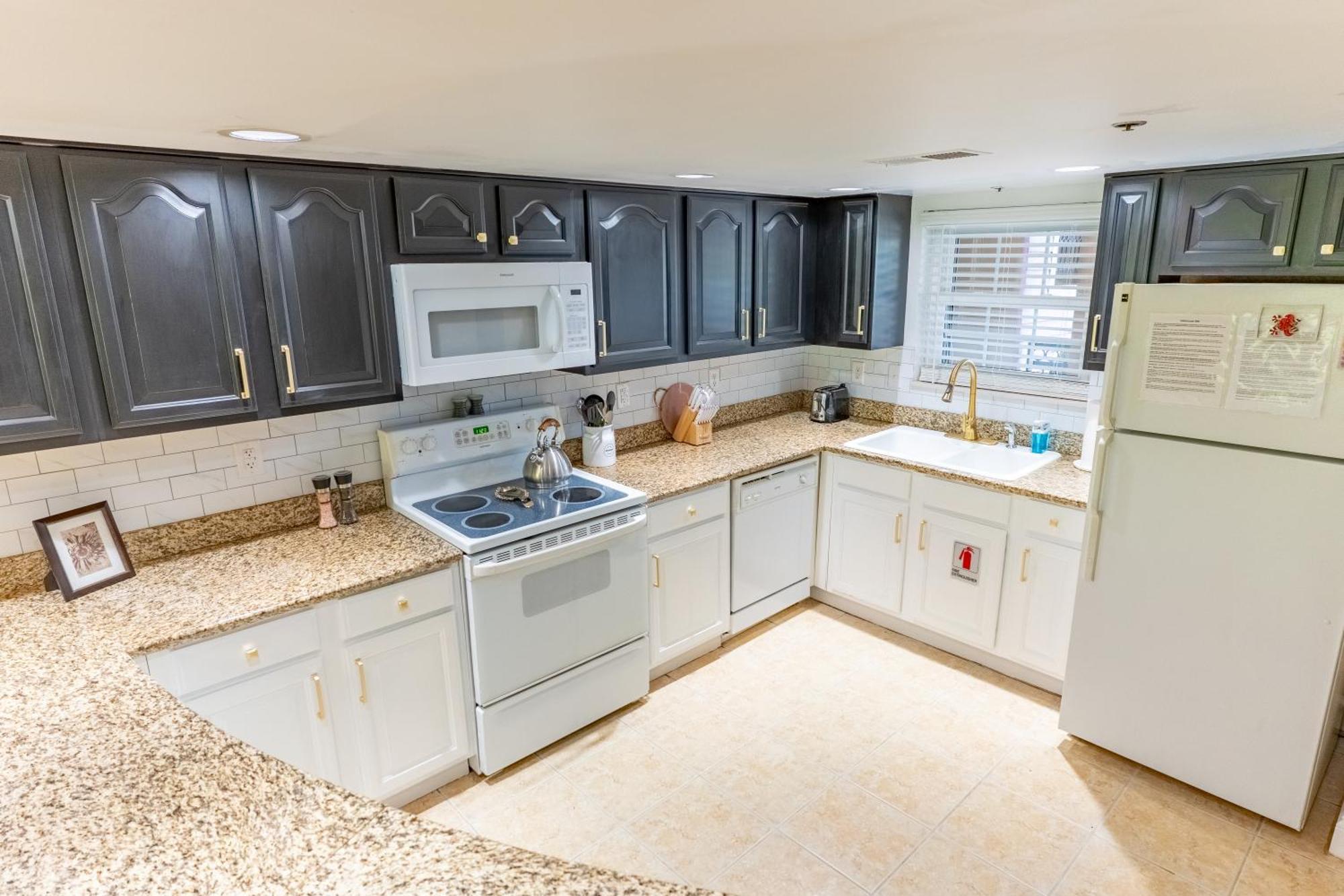 Luxurious Condo, Pool, Fireplace, Hiking Gatlinburg Exterior foto