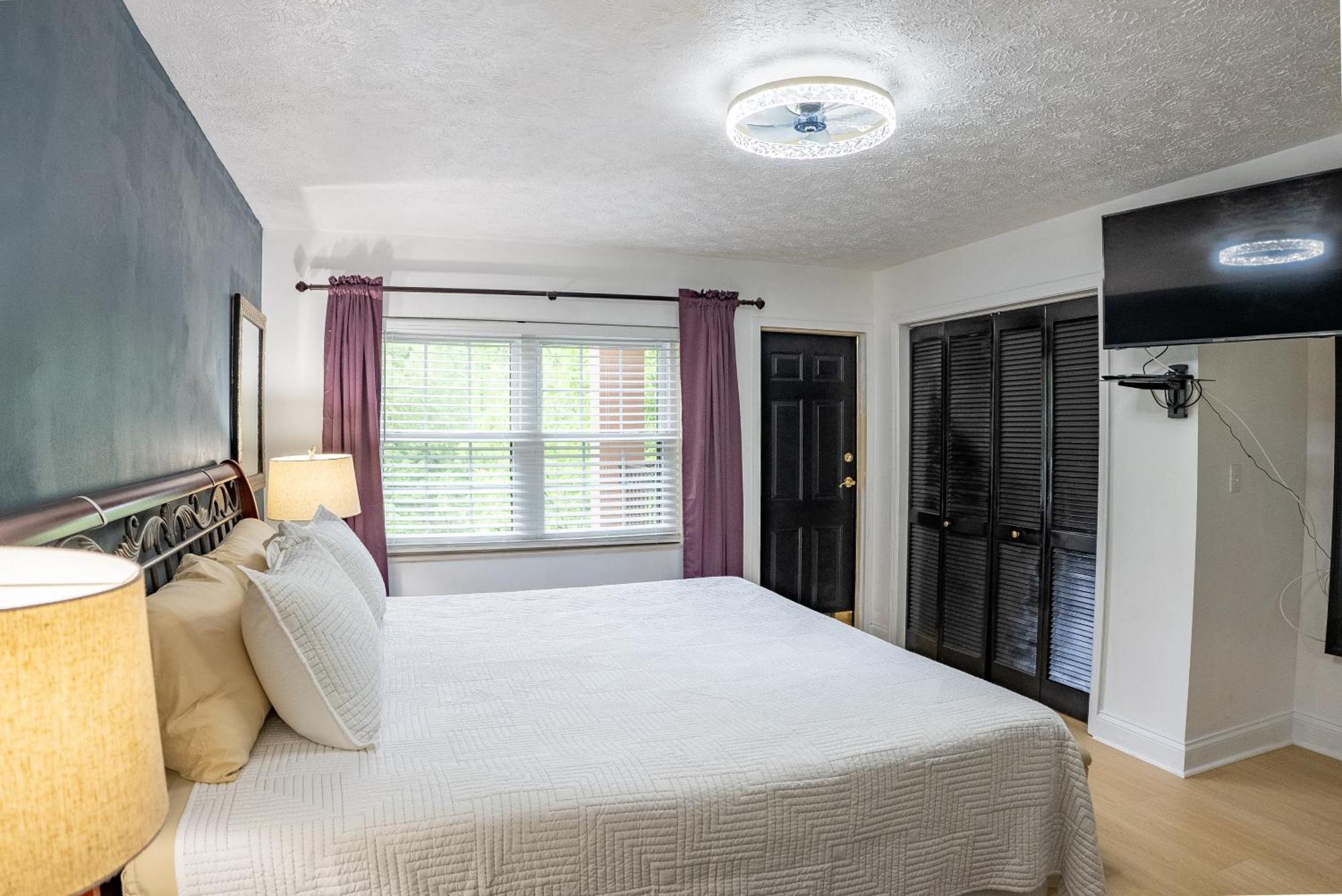 Luxurious Condo, Pool, Fireplace, Hiking Gatlinburg Exterior foto
